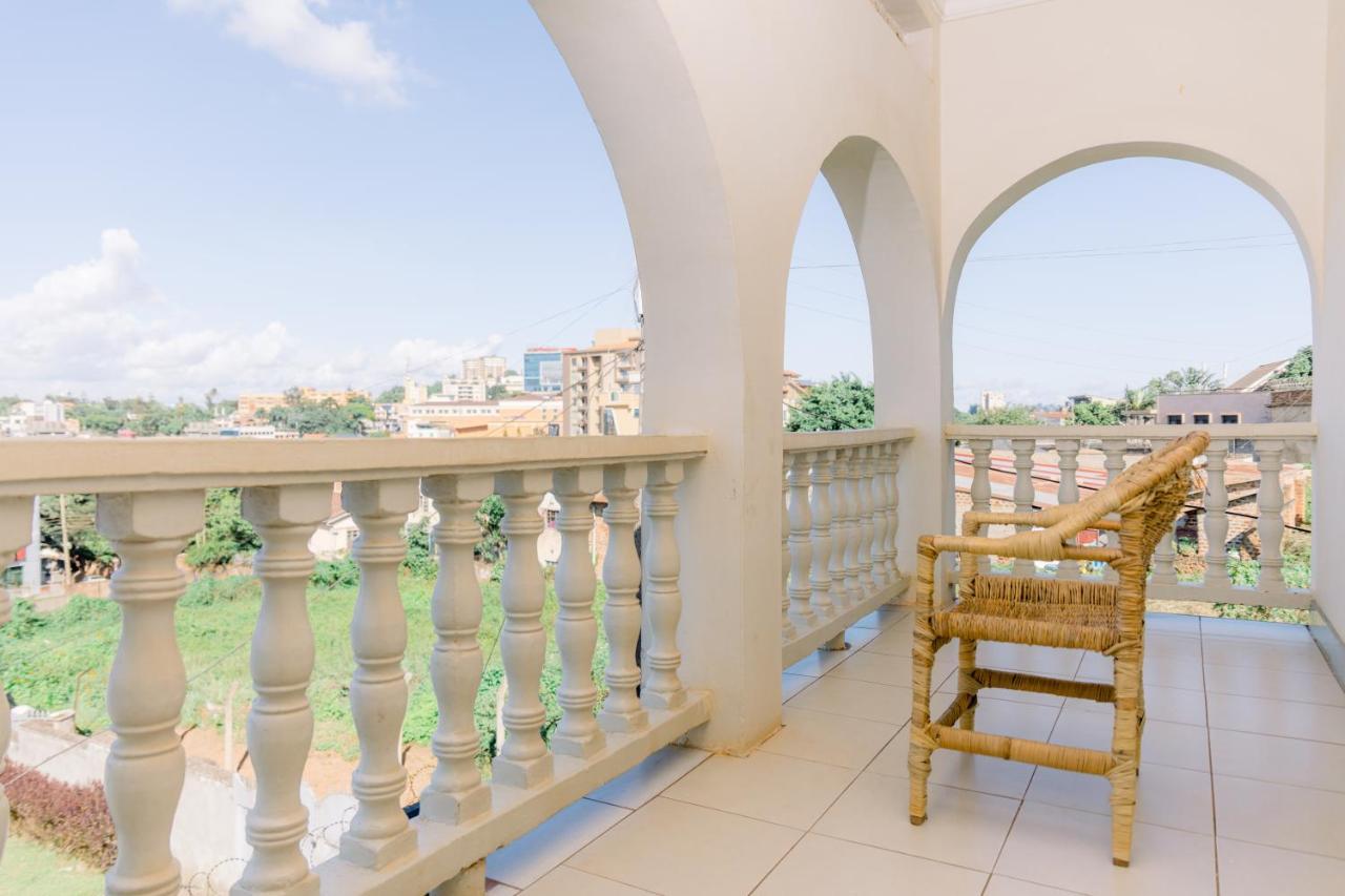 Luxury Acacia Villa With Kampala'S Best View Kültér fotó